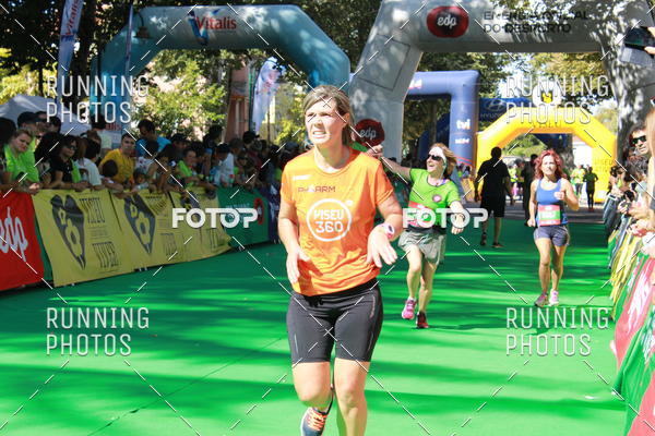 Buy your photos of the eventMeia Maratona Do 2017 on Fotop