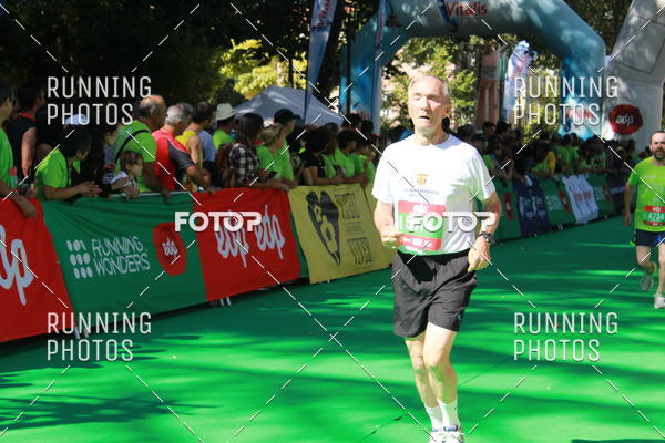 Buy your photos of the eventMeia Maratona Do 2017 on Fotop