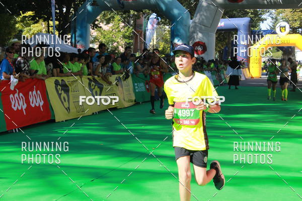 Buy your photos of the eventMeia Maratona Do 2017 on Fotop