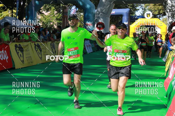 Buy your photos of the eventMeia Maratona Do 2017 on Fotop