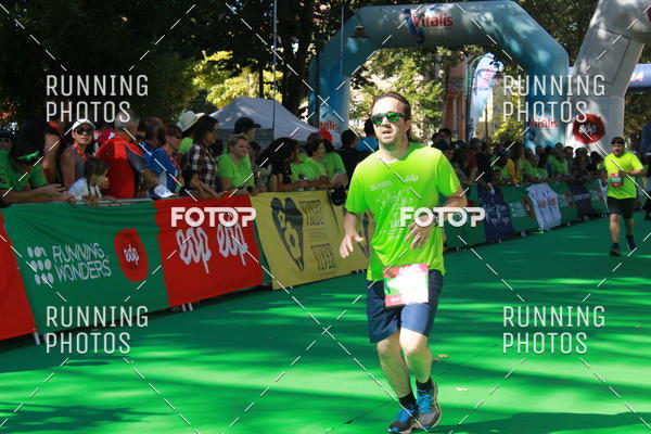 Buy your photos of the eventMeia Maratona Do 2017 on Fotop