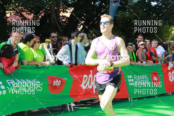 Buy your photos of the eventMeia Maratona Do 2017 on Fotop