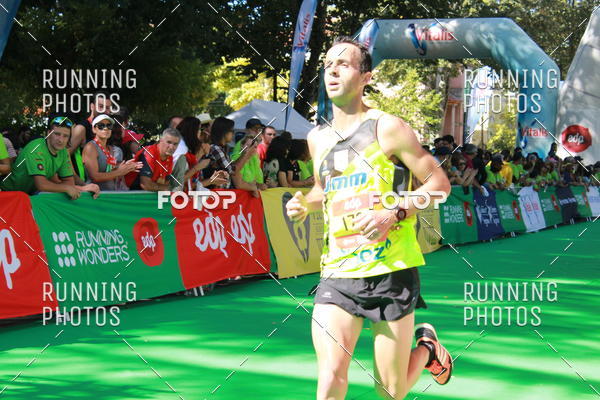 Buy your photos of the eventMeia Maratona Do 2017 on Fotop