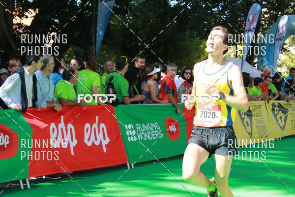 Buy your photos of the eventMeia Maratona Do 2017 on Fotop