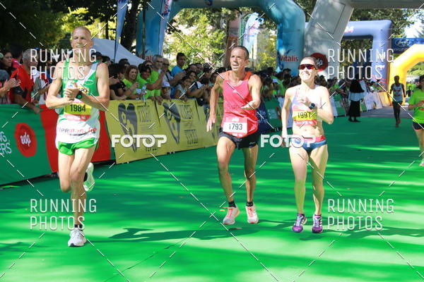 Buy your photos of the eventMeia Maratona Do 2017 on Fotop