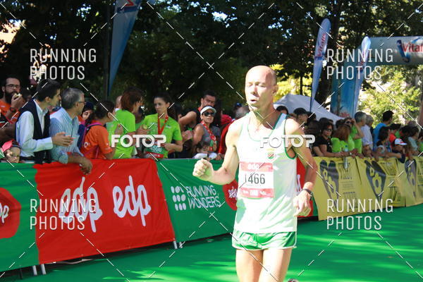 Buy your photos of the eventMeia Maratona Do 2017 on Fotop