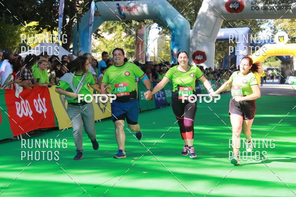 Buy your photos of the eventMeia Maratona Do 2017 on Fotop