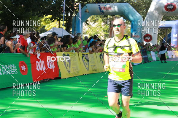 Buy your photos of the eventMeia Maratona Do 2017 on Fotop