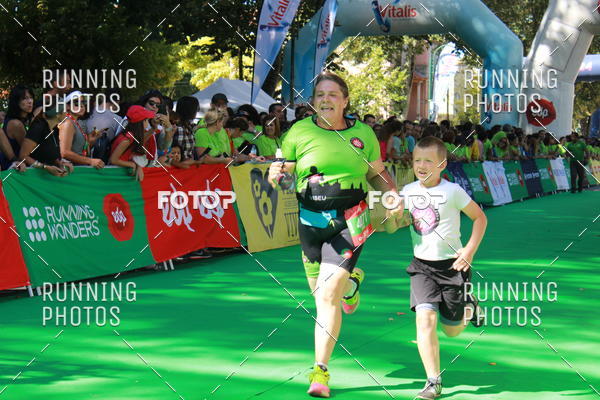 Buy your photos of the eventMeia Maratona Do 2017 on Fotop