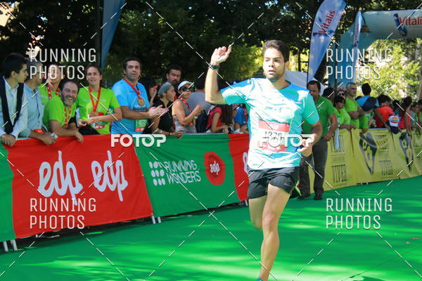 Buy your photos of the eventMeia Maratona Do 2017 on Fotop