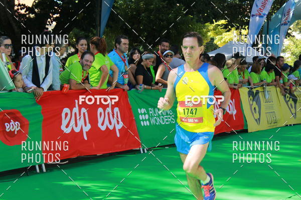 Buy your photos of the eventMeia Maratona Do 2017 on Fotop