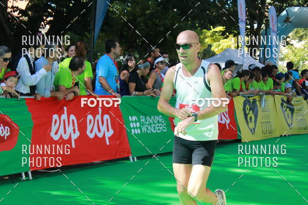 Buy your photos of the eventMeia Maratona Do 2017 on Fotop