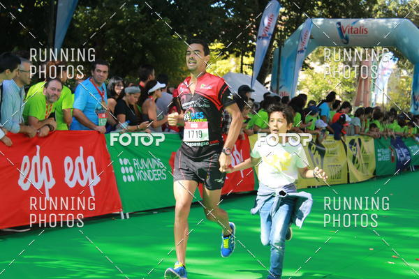 Buy your photos of the eventMeia Maratona Do 2017 on Fotop