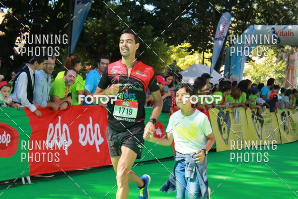 Buy your photos of the eventMeia Maratona Do 2017 on Fotop