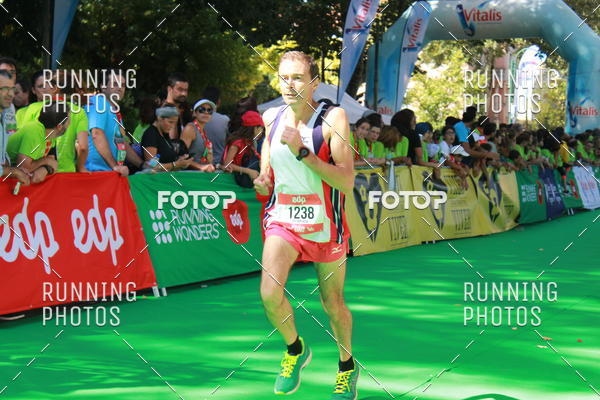 Buy your photos of the eventMeia Maratona Do 2017 on Fotop