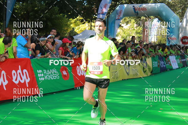 Buy your photos of the eventMeia Maratona Do 2017 on Fotop