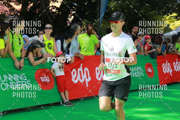 Buy your photos of the eventMeia Maratona Do 2017 on Fotop