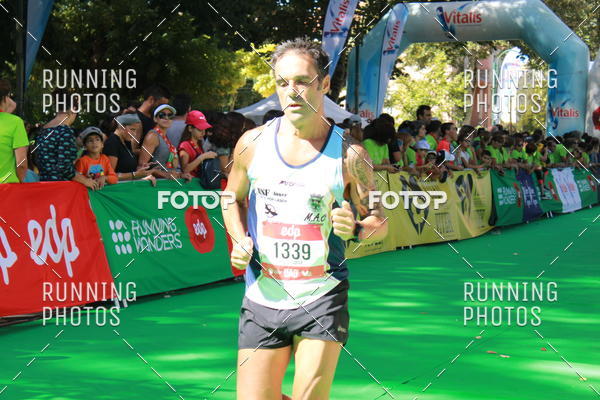 Buy your photos of the eventMeia Maratona Do 2017 on Fotop