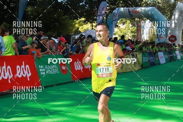Buy your photos of the eventMeia Maratona Do 2017 on Fotop