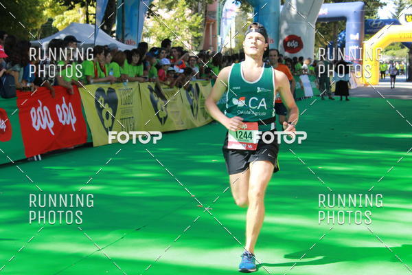 Buy your photos of the eventMeia Maratona Do 2017 on Fotop