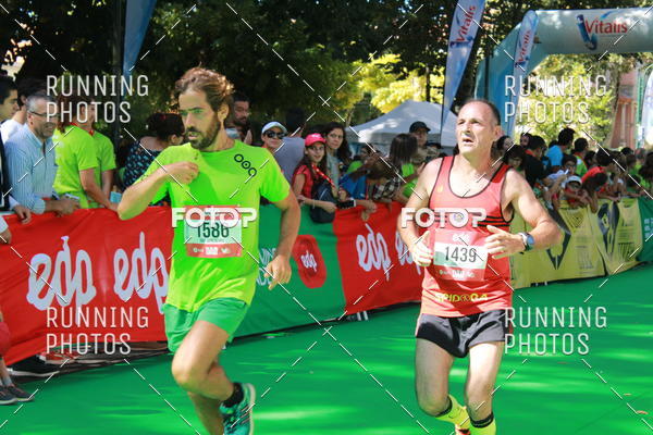 Buy your photos of the eventMeia Maratona Do 2017 on Fotop