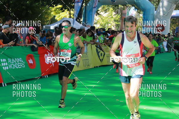 Buy your photos of the eventMeia Maratona Do 2017 on Fotop