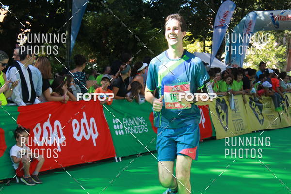 Buy your photos of the eventMeia Maratona Do 2017 on Fotop