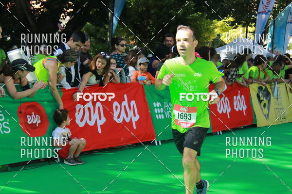 Buy your photos of the eventMeia Maratona Do 2017 on Fotop