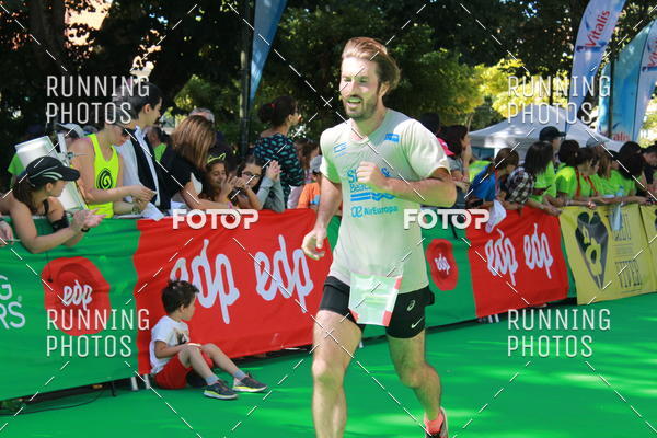 Buy your photos of the eventMeia Maratona Do 2017 on Fotop