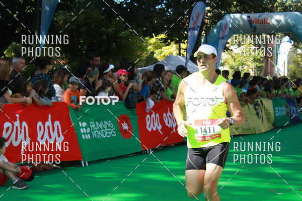 Buy your photos of the eventMeia Maratona Do 2017 on Fotop