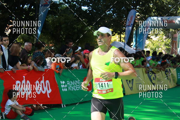 Buy your photos of the eventMeia Maratona Do 2017 on Fotop