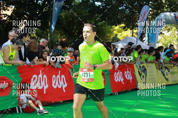 Buy your photos of the eventMeia Maratona Do 2017 on Fotop