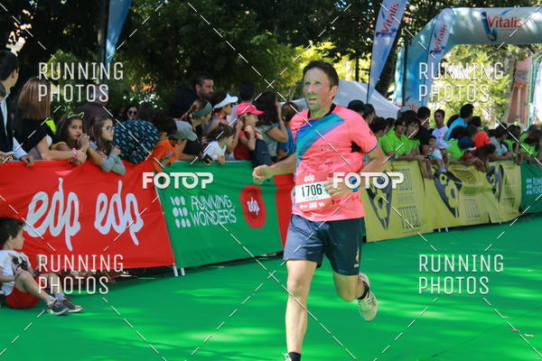 Buy your photos of the eventMeia Maratona Do 2017 on Fotop