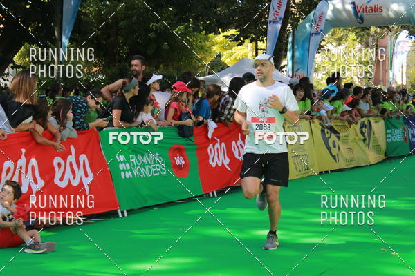 Buy your photos of the eventMeia Maratona Do 2017 on Fotop