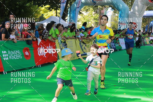 Buy your photos of the eventMeia Maratona Do 2017 on Fotop