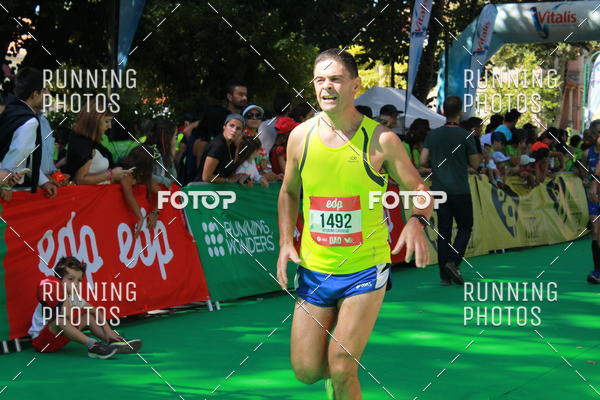 Buy your photos of the eventMeia Maratona Do 2017 on Fotop
