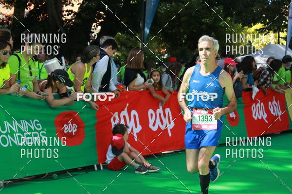 Buy your photos of the eventMeia Maratona Do 2017 on Fotop