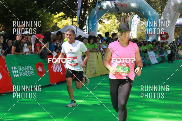 Buy your photos of the eventMeia Maratona Do 2017 on Fotop