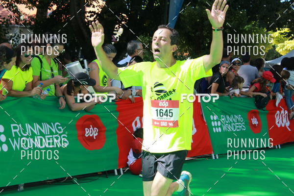 Buy your photos of the eventMeia Maratona Do 2017 on Fotop