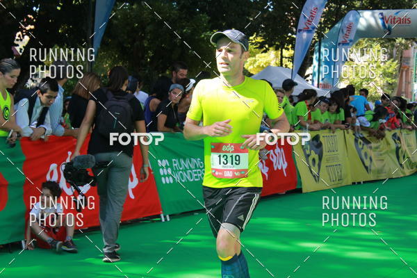 Buy your photos of the eventMeia Maratona Do 2017 on Fotop