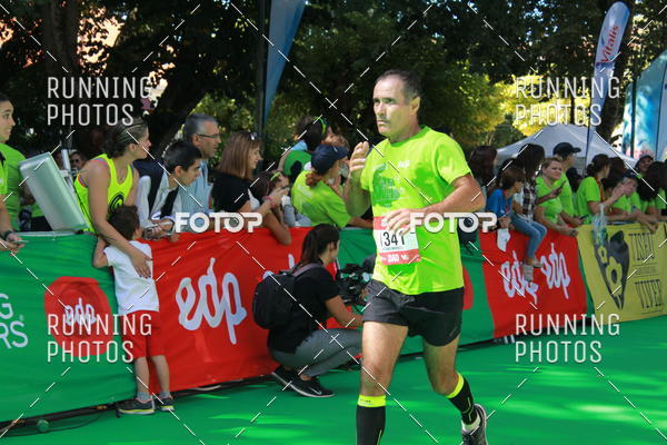 Buy your photos of the eventMeia Maratona Do 2017 on Fotop