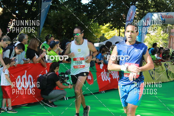 Buy your photos of the eventMeia Maratona Do 2017 on Fotop