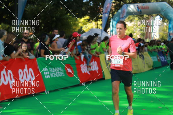 Buy your photos of the eventMeia Maratona Do 2017 on Fotop