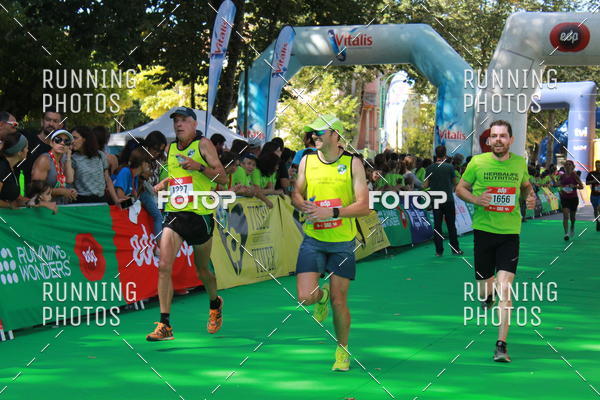 Buy your photos of the eventMeia Maratona Do 2017 on Fotop