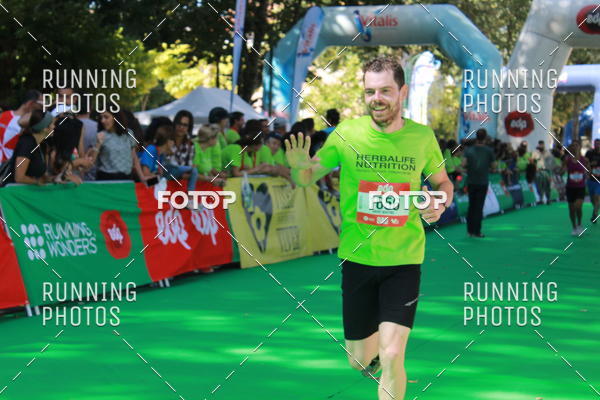 Buy your photos of the eventMeia Maratona Do 2017 on Fotop