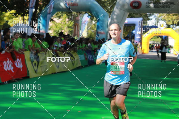 Buy your photos of the eventMeia Maratona Do 2017 on Fotop