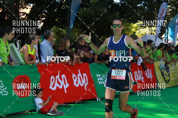 Buy your photos of the eventMeia Maratona Do 2017 on Fotop