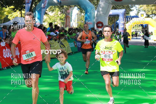 Buy your photos of the eventMeia Maratona Do 2017 on Fotop