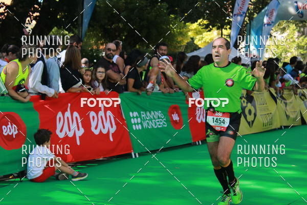Buy your photos of the eventMeia Maratona Do 2017 on Fotop