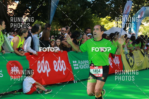 Buy your photos of the eventMeia Maratona Do 2017 on Fotop